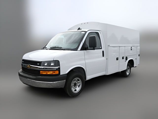 2024 Chevrolet Express Base
