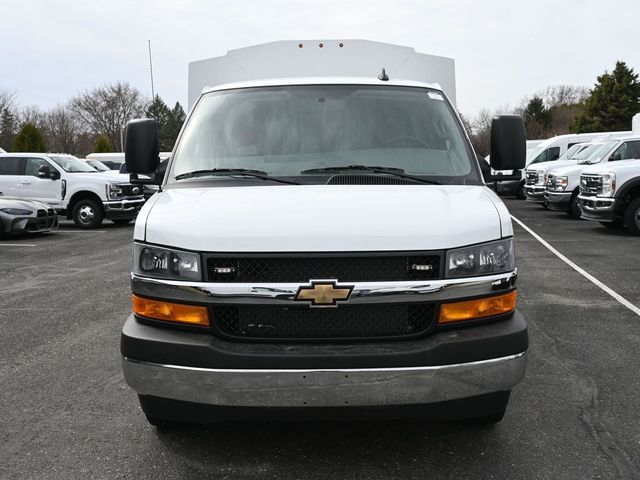 2024 Chevrolet Express Base