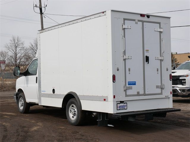 2024 Chevrolet Express Base
