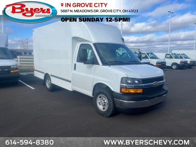 2024 Chevrolet Express Base