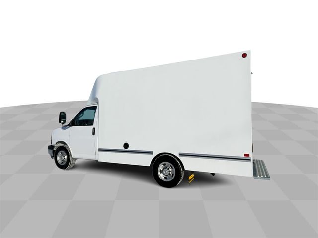 2024 Chevrolet Express Base