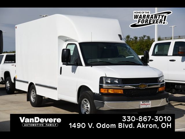 2024 Chevrolet Express Base