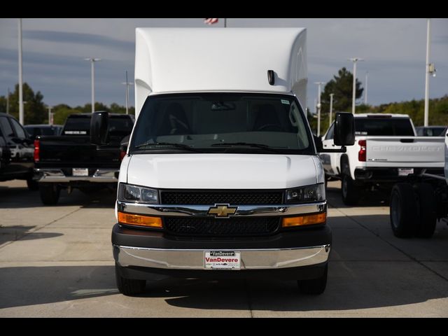 2024 Chevrolet Express Base