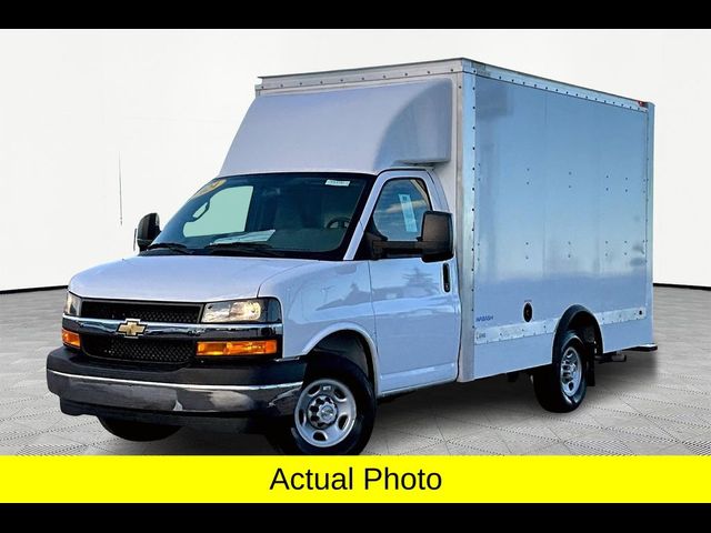 2024 Chevrolet Express Base