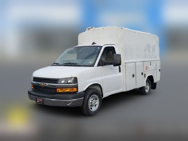 2024 Chevrolet Express Base