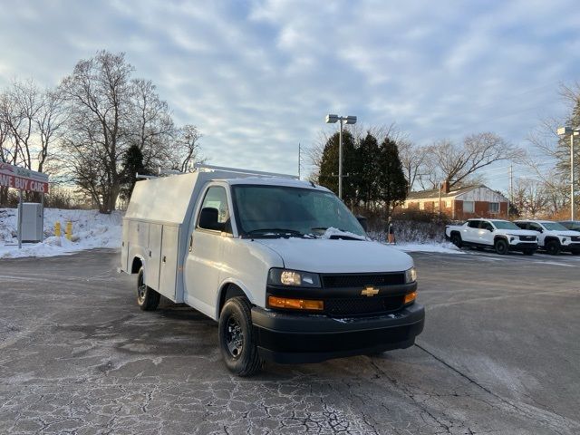 2024 Chevrolet Express Base