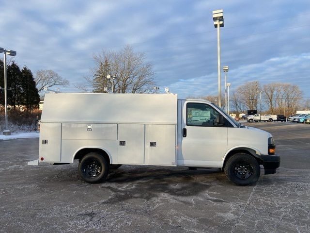 2024 Chevrolet Express Base