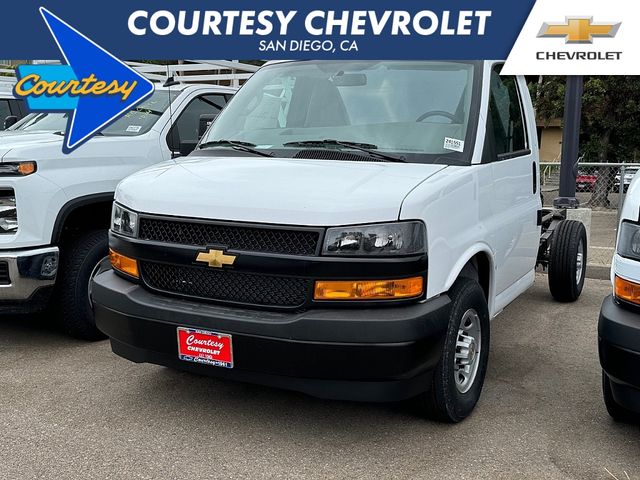 2024 Chevrolet Express Base