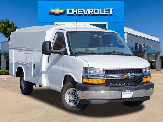 2024 Chevrolet Express Base