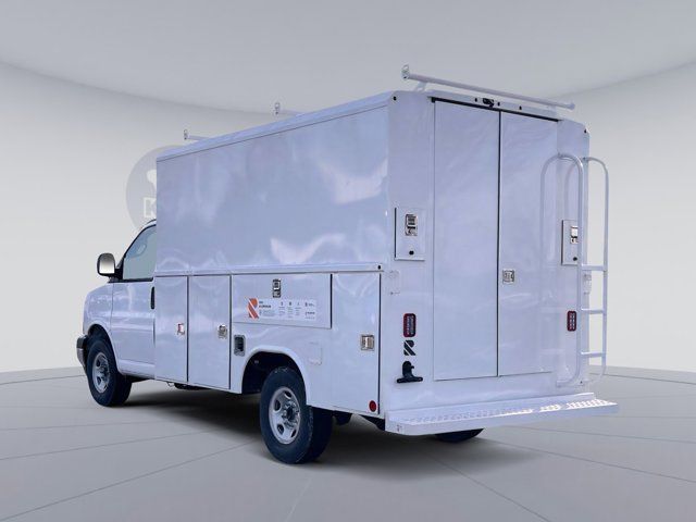 2024 Chevrolet Express Base