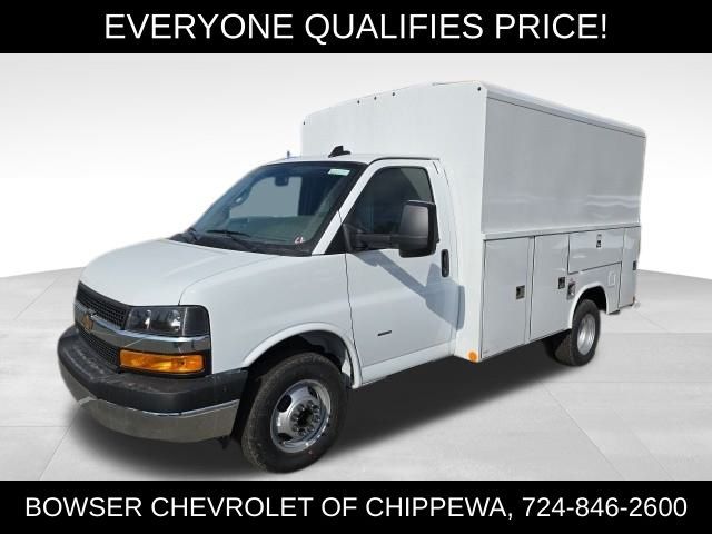 2024 Chevrolet Express Base