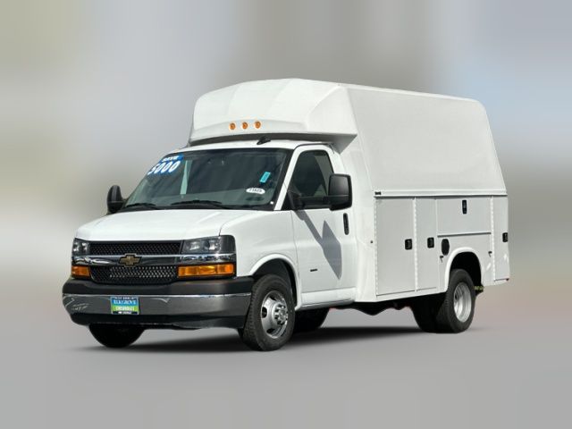 2024 Chevrolet Express Base