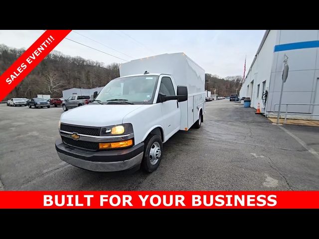 2024 Chevrolet Express Base