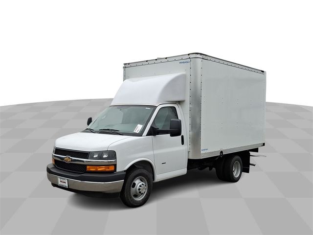 2024 Chevrolet Express Base