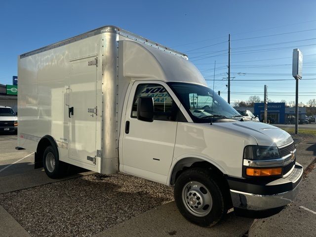 2024 Chevrolet Express Base