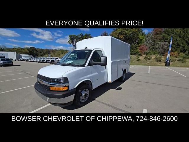 2024 Chevrolet Express Base