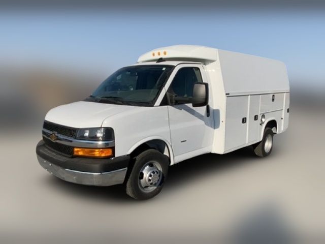 2024 Chevrolet Express Base