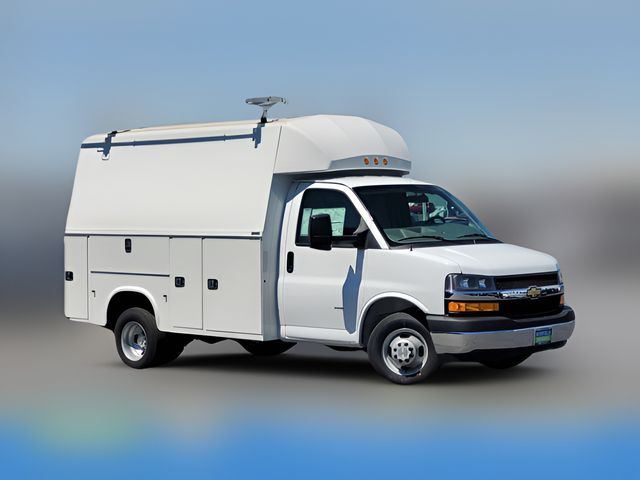 2024 Chevrolet Express Base