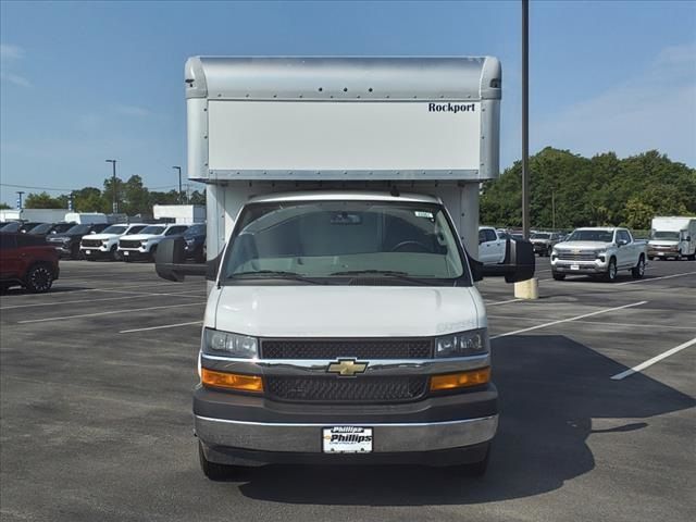 2024 Chevrolet Express Base