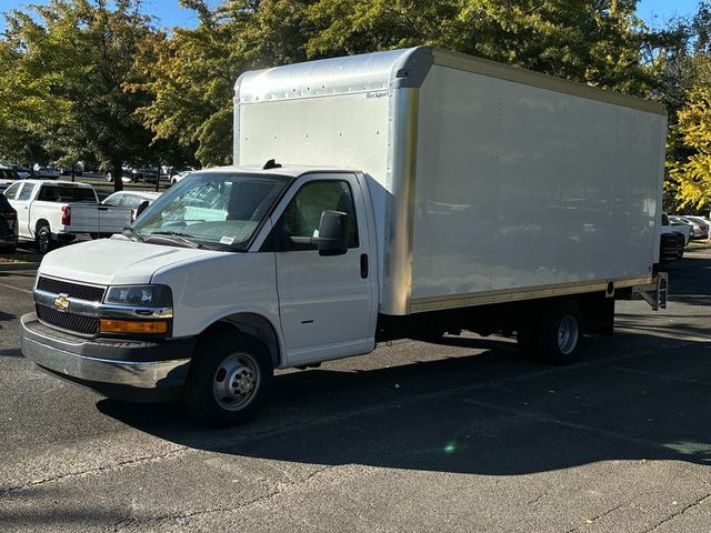 2024 Chevrolet Express Base