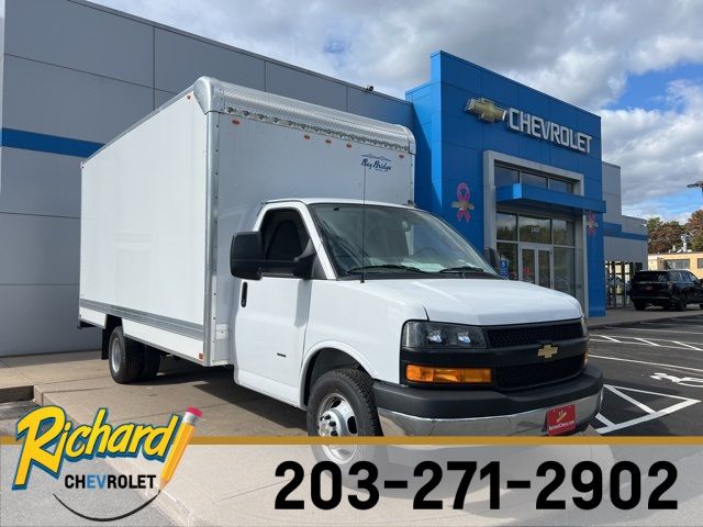 2024 Chevrolet Express Base