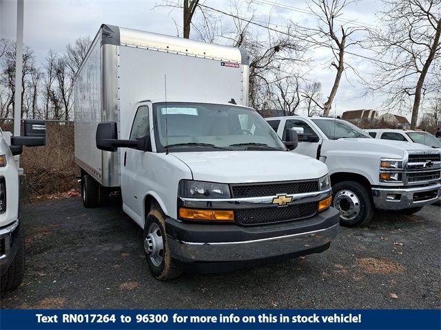 2024 Chevrolet Express Base