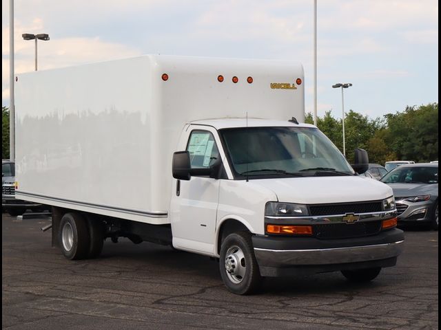 2024 Chevrolet Express Base