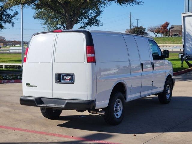 2024 Chevrolet Express Base