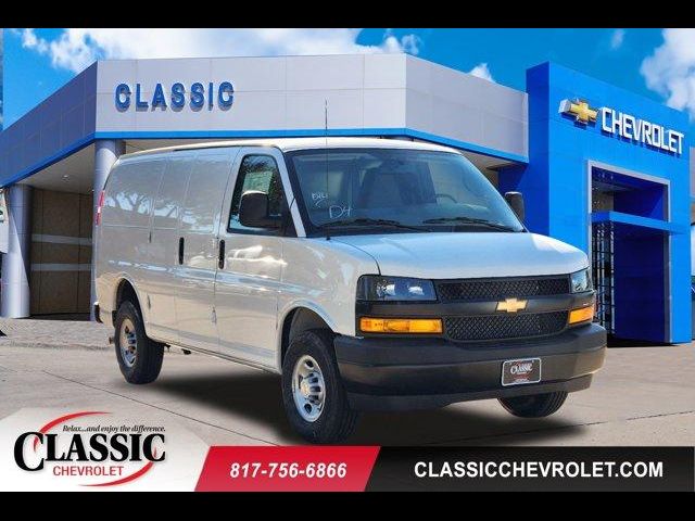 2024 Chevrolet Express Base