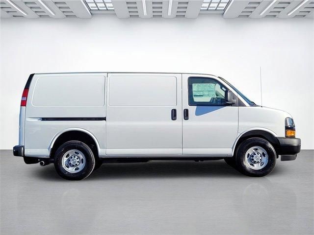 2024 Chevrolet Express Base