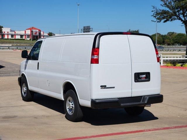 2024 Chevrolet Express Base