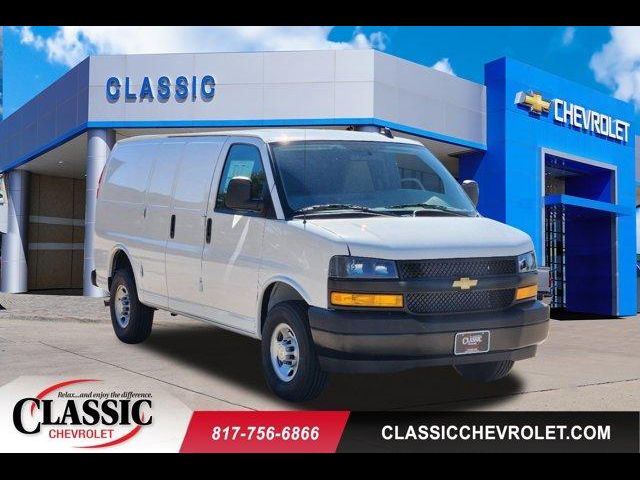 2024 Chevrolet Express Base