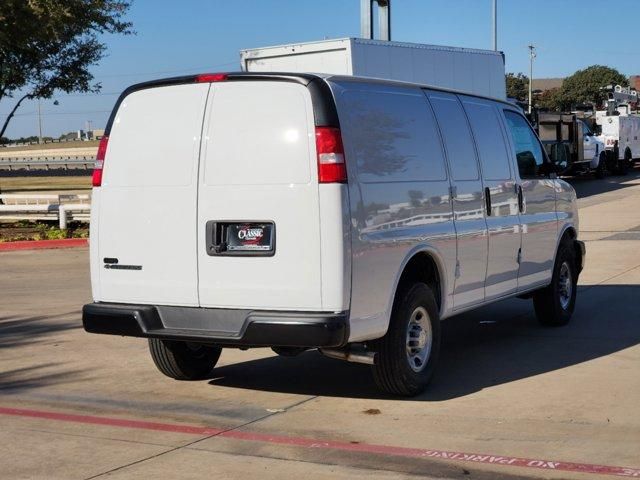 2024 Chevrolet Express Base