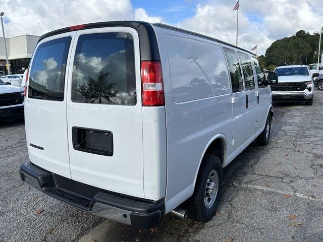 2024 Chevrolet Express Base