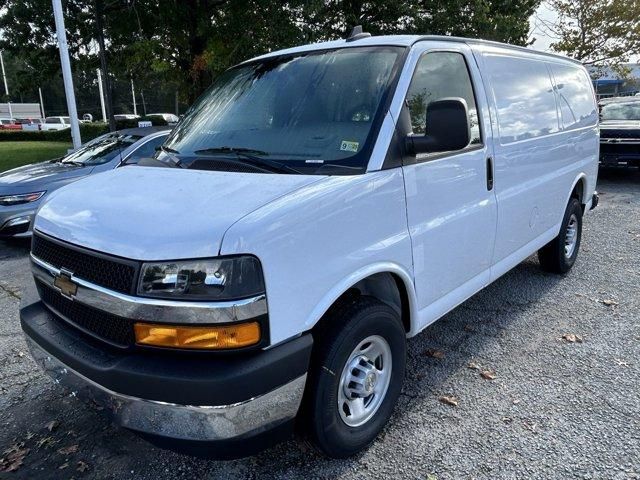 2024 Chevrolet Express Base