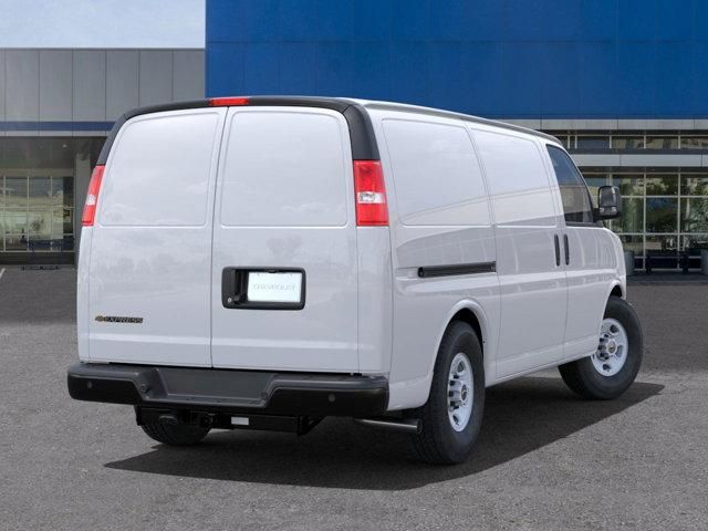 2024 Chevrolet Express Base