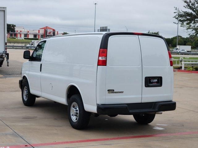 2024 Chevrolet Express Base