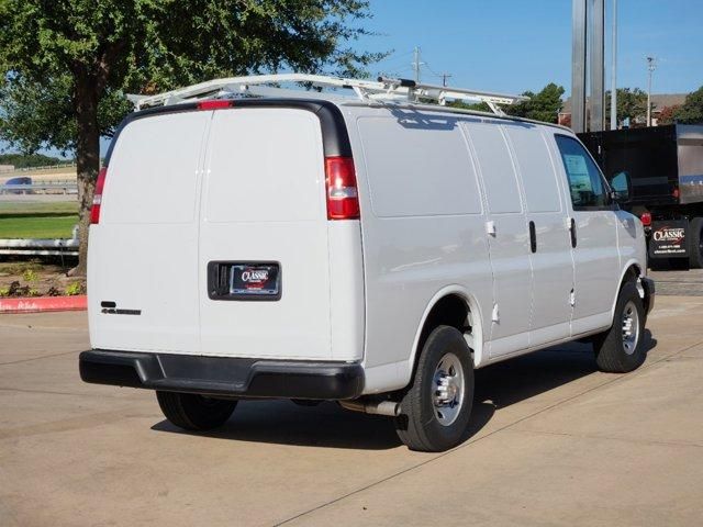 2024 Chevrolet Express Base