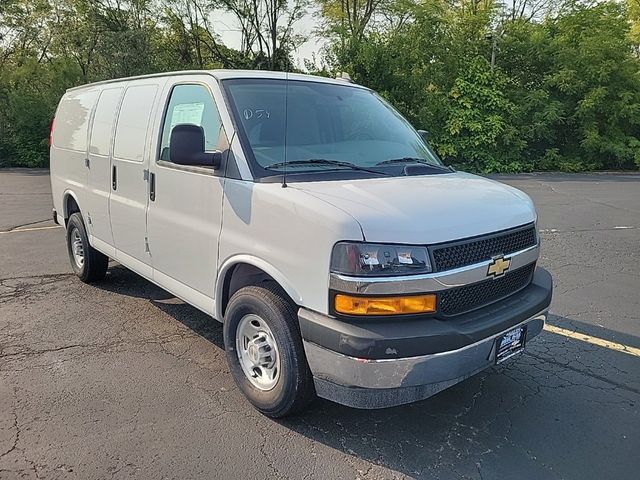 2024 Chevrolet Express Base