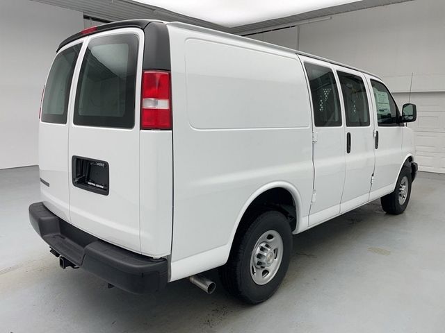 2024 Chevrolet Express Base