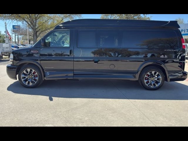 2024 Chevrolet Express Base