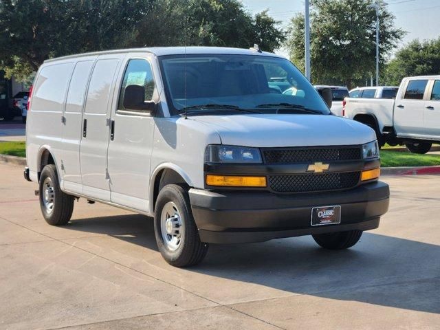 2024 Chevrolet Express Base