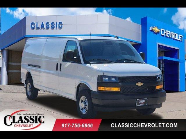 2024 Chevrolet Express Base