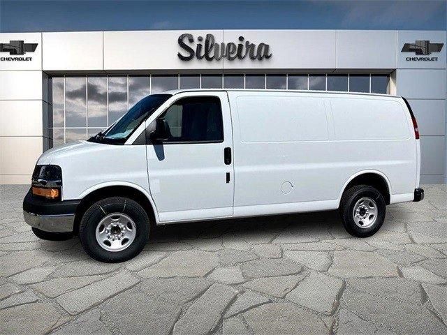 2024 Chevrolet Express Base