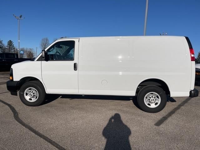 2024 Chevrolet Express Base