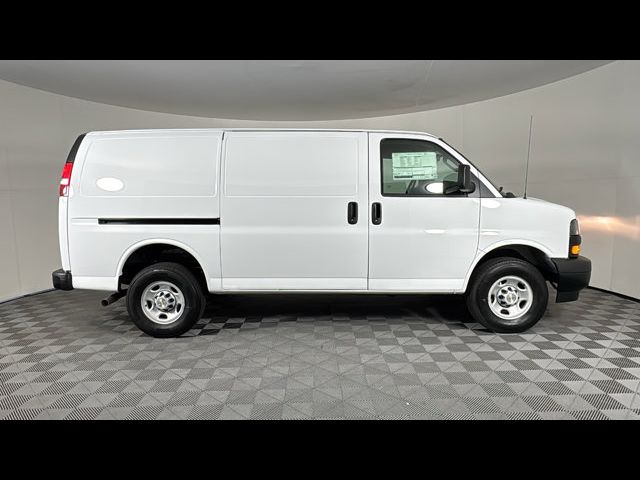 2024 Chevrolet Express Base