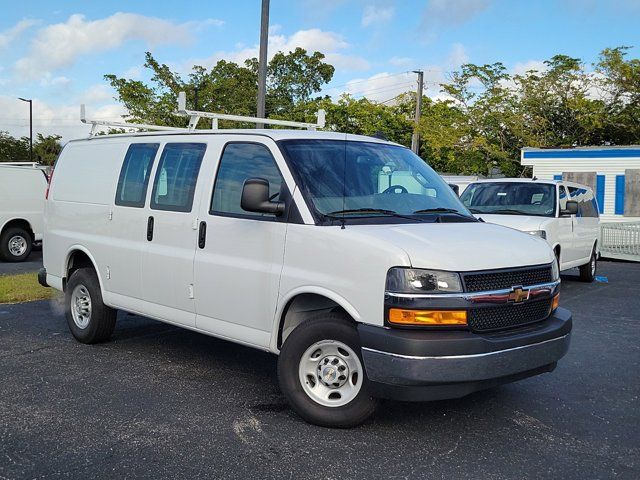 2024 Chevrolet Express Base