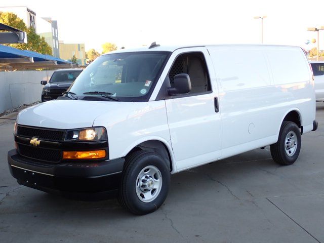 2024 Chevrolet Express Base