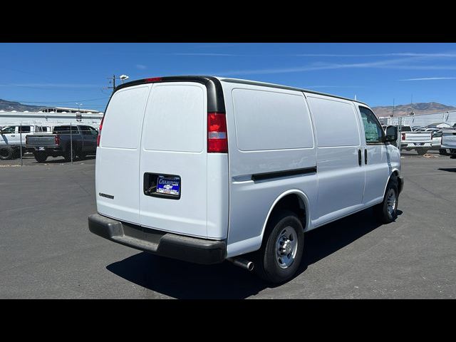 2024 Chevrolet Express Base