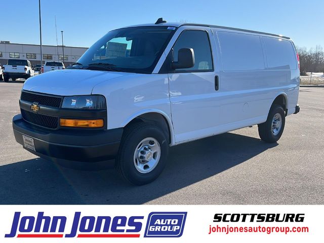 2024 Chevrolet Express Base